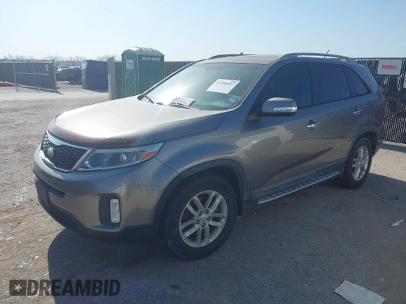 2014 Kia Sorento LX с VIN 5XYKT4A67EG469033, выставлен на аукционе IAAI как лот 41996057 с пробегом 86 545 миль миль и . История ставок и продаж доступна на DreamBid. Изображение 2.