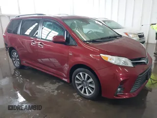 2018 Toyota Sienna XLE z VIN 5TDDZ3DC4JS199050, wystawiony jako IAAI lot #42341653 z przebiegiem 92 686 mil mil oraz . Historia ofert i sprzedaży dostępna na DreamBid. Obrazek 1.