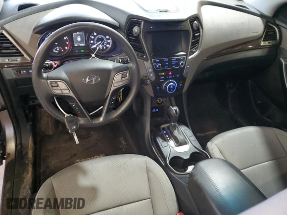 2017 Hyundai Santa Fe 2.4L z VIN 5XYZUDLBXHG415400, wystawiony jako Copart lot #58330205 z przebiegiem 116 196 mil mil oraz Szkoda całkowita • Salvage title. Historia ofert i sprzedaży dostępna na DreamBid. Obrazek 8.
