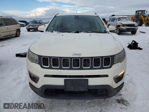 2019 Jeep Compass Latitude с VIN 3C4NJDBB7KT695401, выставлен на аукционе Copart как лот 87839655 с пробегом 121 437 миль миль и Списание • Salvage title. История ставок и продаж доступна на DreamBid. Изображение 5.
