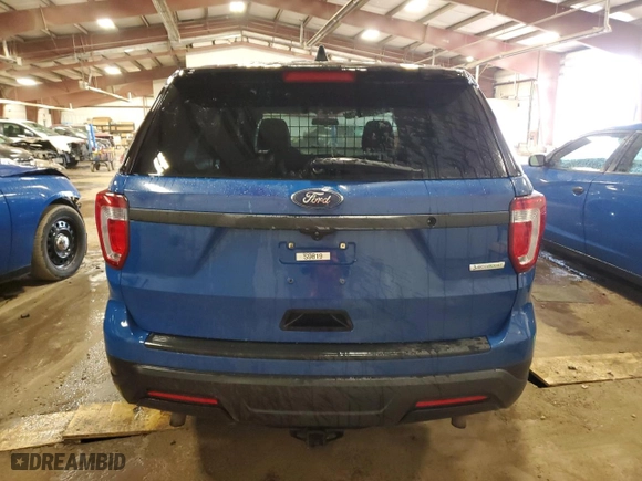 2019 Ford Police Interceptor Utility with VIN 1FM5K8AT2KGB15714, listed as a Copart auction lot 47269065 with 98,824 mi miles and Clean Title. Bid and sale history available at carsss.com. Image 6.
