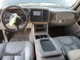 2006 GMC Yukon SLT with VIN 1GKEK13T96R160916, listed as a Copart auction lot 44644705 with 249,296 mi miles and Salvage Title. Bid and sale history available at carsss.com. Image 8.