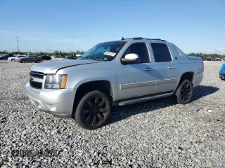 2013 Chevrolet Avalanche LS with VIN 3GNMCEE02DG245728, listed as a Copart auction lot 56335735 with 132,194 mi miles and Salvage title. Bid and sale history available at DreamBid. Image 1.