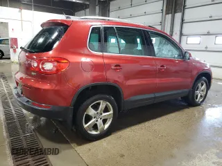 2010 Volkswagen Tiguan S with VIN WVGAV7AX8AW003815, listed as a Copart auction lot 56180605 with 149,047 mi miles and Clean title. Bid and sale history available at DreamBid. Image 3.