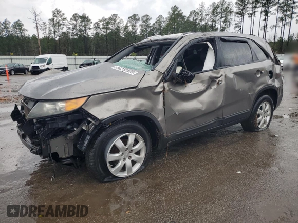 2011 Kia Sorento LX with VIN 5XYKT3A1XBG045811, listed as a Copart auction lot 44232825 with 0 mi miles and Non Repairable. Bid and sale history available at carsss.com. Image 1.
