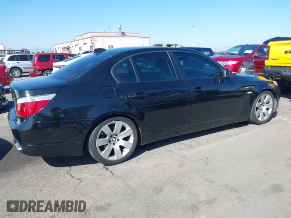 2007 BMW 5 Series 530i with VIN WBANE73517CM44520, listed as a IAAI auction lot 41840677 with 159,409 mi miles. Bid and sale history available at carsss.com. Image 13.
