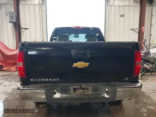 2013 Chevrolet Silverado 1500 LT with VIN 1GCRCSEA9DZ355598, listed as a IAAI auction lot 41297558 with 121,577 mi miles. Bid and sale history available at carsss.com. Image 16.