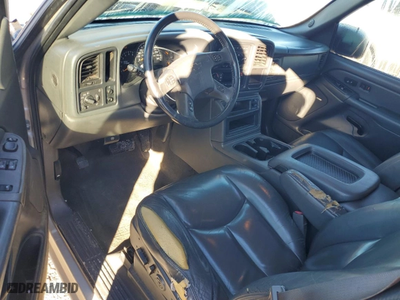 2005 Chevrolet Silverado 1500 LT with VIN 2GCEC19T751225768, listed as a Copart auction lot 79506054 with 212,068 mi miles and Salvage Title. Bid and sale history available at carsss.com. Image 8.