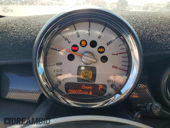 2013 MINI Hardtop S with VIN WMWSV3C52DT393181, listed as a Copart auction lot 50179065 with 66,655 mi miles and Salvage Title. Bid and sale history available at DreamBid. Image 9.