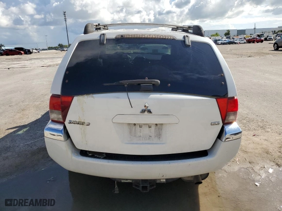 2004 Mitsubishi Endeavor XLS with VIN 4A4MM31S84E026399, listed as a Copart auction lot 69507394 with 241,793 mi miles and Salvage Title. Bid and sale history available at carsss.com. Image 6.