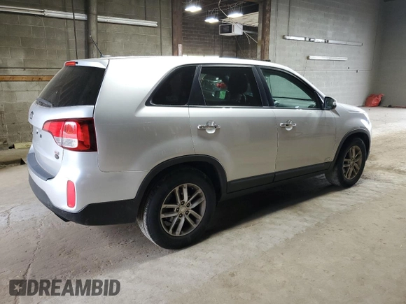 2015 Kia Sorento LX with VIN 5XYKTCA6XFG604470, listed as a Copart auction lot 64114015 with 130,704 mi miles and Clean title. Bid and sale history available at DreamBid. Image 3.