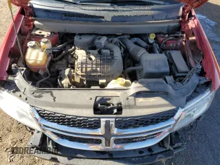 2014 Dodge Journey SXT z VIN 3C4PDCBG3ET270963, wystawiony jako Copart lot #49604915 z przebiegiem 138 187 mil mil oraz Szkoda całkowita • Salvage title. Historia ofert i sprzedaży dostępna na DreamBid. Obrazek 12.