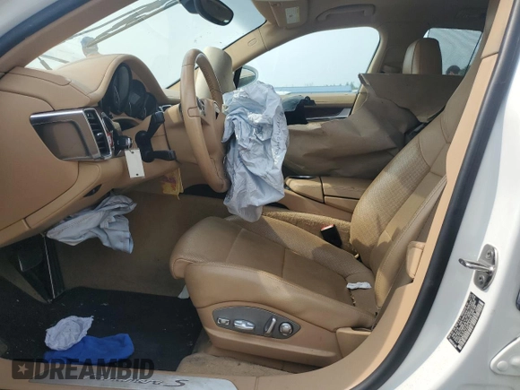 2012 Porsche Panamera S Hybrid с VIN WP0AD2A77CL045424, выставлен на аукционе Copart как лот 61158305 с пробегом Не указан миль и Чистый • Clean title. История ставок и продаж доступна на DreamBid. Изображение 7.
