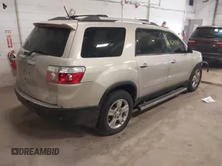 2011 GMC Acadia SLE with VIN 1GKKVPED8BJ246858, listed as a IAAI auction lot 41824381 with 198,976 mi miles. Bid and sale history available at carsss.com. Image 4.