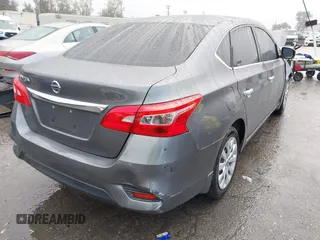 2019 Nissan Sentra S z VIN 3N1AB7AP2KY227513, wystawiony jako IAAI lot #41524539 z przebiegiem 39 616 mil mil oraz . Historia ofert i sprzedaży dostępna na DreamBid. Obrazek 4.