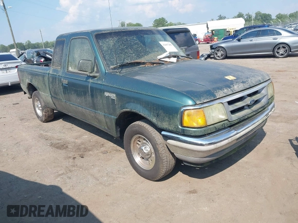 1996 Ford Ranger XL z VIN 1FTCR14U9TTA19168, wystawiony jako IAAI lot #42697495 z przebiegiem 300 792 mil mil oraz . Historia ofert i sprzedaży dostępna na DreamBid. Obrazek 1.