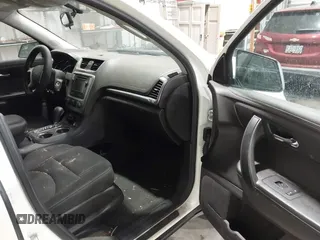 2014 GMC Acadia SLE with VIN 1GKKRNED6EJ202757, listed as a IAAI auction lot 41928884 with 166,390 mi miles and . Bid and sale history available at carsss.com. Image 5.
