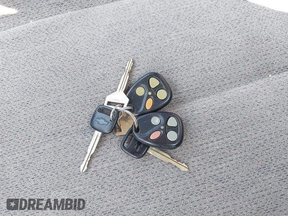 2000 Chevrolet Prizm LSi с VIN 1Y1SK5285YZ429138, выставлен на аукционе IAAI как лот 42415653 с пробегом 119 255 миль миль и . История ставок и продаж доступна на DreamBid. Изображение 11.