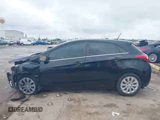 2016 Hyundai Elantra z VIN KMHD35LH9GU327292, wystawiony jako IAAI lot #42093027 z przebiegiem 158 317 mil mil oraz . Historia ofert i sprzedaży dostępna na DreamBid. Obrazek 15.