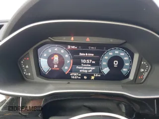 2020 Audi Q3 S line Premium z VIN WA1DECF31L1122011, wystawiony jako Copart lot #50725195 z przebiegiem 47 567 mil mil oraz Szkody całkowita. Historia ofert i sprzedaży dostępna na DreamBid. Obrazek 9.