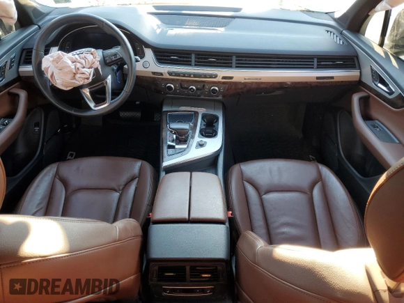 2019 Audi Q7 Premium Plus with VIN WA1LHAF75KD038765, listed as a Copart auction lot 86634074 with 82,298 mi miles and Non repairable. Bid and sale history available at DreamBid. Image 8.