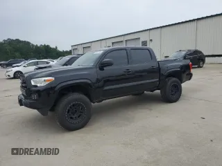 2017 Toyota Tacoma SR5 z VIN 3TMCZ5AN9HM068350, wystawiony jako Copart lot #55975105 z przebiegiem 106 809 mil mil oraz Szkoda całkowita • Salvage title. Historia ofert i sprzedaży dostępna na DreamBid. Obrazek 1.