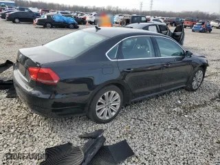 2013 Volkswagen Passat SE w/Sunroof with VIN 1VWBH7A33DC138085, listed as a Copart auction lot 42794035 with 129,473 mi miles and Salvage Title. Bid and sale history available at carsss.com. Image 3.