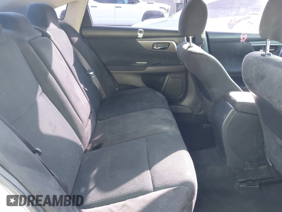 2015 Nissan Altima SL z VIN 1N4AL3AP1FC127345, wystawiony jako IAAI lot #42420834 z przebiegiem 134 391 mil mil oraz . Historia ofert i sprzedaży dostępna na DreamBid. Obrazek 8.