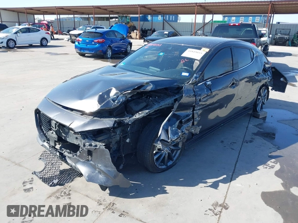 2019 Mazda 3 Preferred with VIN JM1BPAMM8K1120231, listed as a IAAI auction lot 41849033 with Not Provided miles and . Bid and sale history available at DreamBid. Image 18.