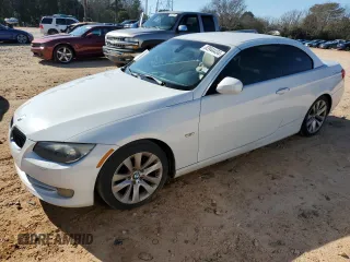 2011 BMW 3 Series 328i with VIN WBADW3C58BE539736, listed as a Copart auction lot 83944434 with 122,844 mi miles and Salvage Title. Bid and sale history available at carsss.com. Image 1.