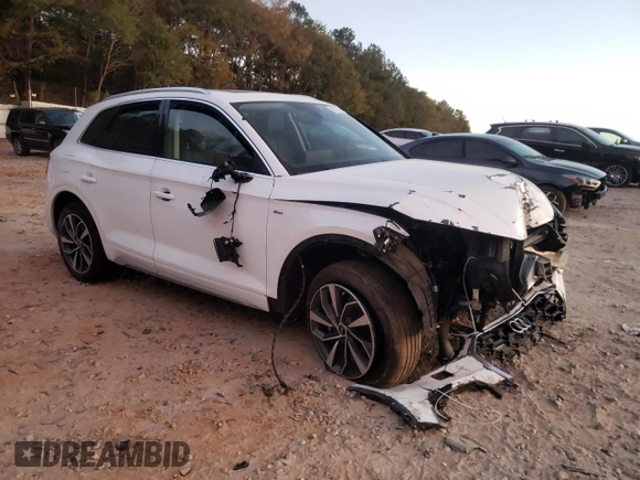 2022 Audi Q5 S line Prestige z VIN WA1FAAFY5N2027730, wystawiony jako Copart lot #82161724 z przebiegiem 114 690 mil mil oraz Szkoda całkowita • Salvage title. Historia ofert i sprzedaży dostępna na DreamBid. Obrazek 4.