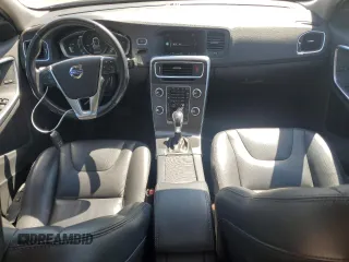 2015 Volvo V60 T5 Drive-E Premier with VIN YV140MEK2F1261727, listed as a Copart auction lot 70275914 with 109,769 mi miles and Salvage Title. Bid and sale history available at carsss.com. Image 8.