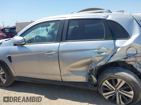 2021 Mitsubishi Outlander SE z VIN JA4APVAU3MU018743, wystawiony jako IAAI lot #42002286 z przebiegiem 97 069 mil mil oraz . Historia ofert i sprzedaży dostępna na DreamBid. Obrazek 14.