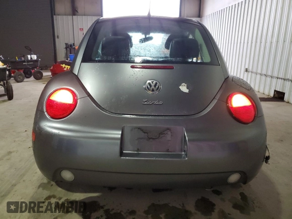 2003 Volkswagen New Beetle Coupe GLX with VIN 3VWDD21C53M439767, listed as a Copart auction lot 82036054 with 108,326 mi miles and Salvage Title. Bid and sale history available at carsss.com. Image 6.