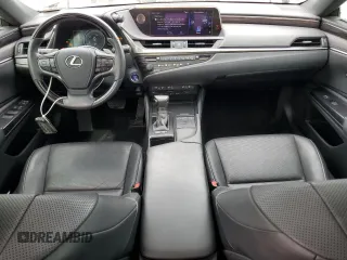 2020 Lexus ES 300h z VIN 58AD21B12LU009758, wystawiony jako Copart lot #56821425 z przebiegiem 41 865 mil mil oraz Szkoda całkowita • Salvage title. Historia ofert i sprzedaży dostępna na DreamBid. Obrazek 8.
