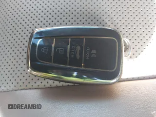 2019 Toyota RAV4 Limited with VIN JTMN1RFV1KD517037, listed as a IAAI auction lot 41844316 with 66,961 mi miles. Bid and sale history available at carsss.com. Image 11.