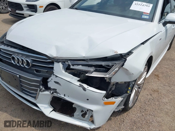 2018 Audi A4 Premium Plus z VIN WAULMAF47JA100901, wystawiony jako IAAI lot #42114793 z przebiegiem 101 899 mil mil oraz . Historia ofert i sprzedaży dostępna na DreamBid. Obrazek 6.