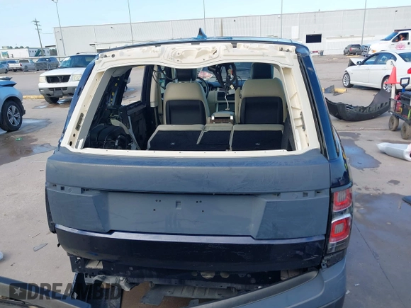 2019 Land Rover Range Rover с VIN SALGS2RE7KA542043, выставлен на аукционе IAAI как лот 41091478 с пробегом 39 073 миль миль и . История ставок и продаж доступна на DreamBid. Изображение 17.