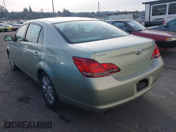 2008 Toyota Avalon XL with VIN 4T1BK36B38U255867, listed as a IAAI auction lot 41074152 with 89,047 mi miles. Bid and sale history available at carsss.com. Image 3.
