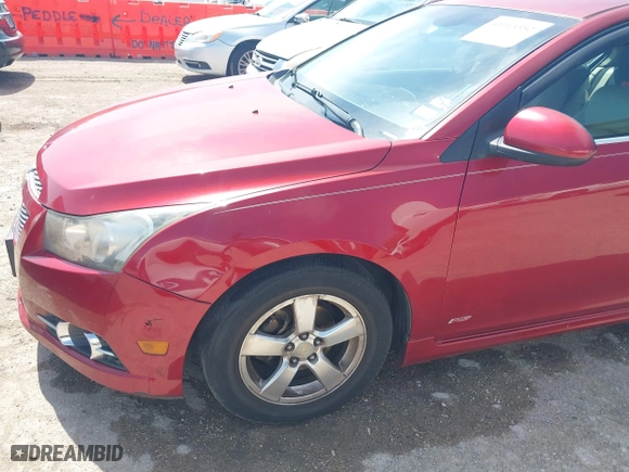 2011 Chevrolet Cruze LT w/2LT with VIN 1G1PG5S95B7181098, listed as a IAAI auction lot 41915352 with 205,712 mi miles. Bid and sale history available at carsss.com. Image 12.