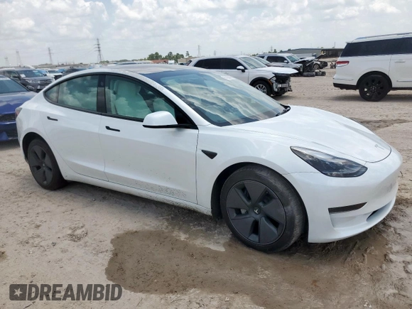 2023 Tesla Model 3 z VIN 5YJ3E1EAXPF600008, wystawiony jako Copart lot #61063675 z przebiegiem 58 733 mil mil oraz Szkoda całkowita • Salvage title. Historia ofert i sprzedaży dostępna na DreamBid. Obrazek 4.