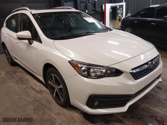 2022 Subaru Impreza Premium with VIN 4S3GTAD60N3725730, listed as a IAAI auction lot 41455114 with 35,854 mi miles. Bid and sale history available at carsss.com. Image 1.