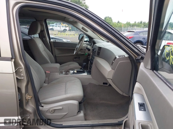 2006 Jeep Grand Cherokee Laredo with VIN 1J4HR48N46C259964, listed as a IAAI auction lot 42698023 with 201,624 mi miles and . Bid and sale history available at DreamBid. Image 5.