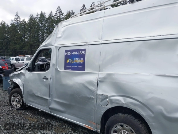 2013 Nissan NV SV with VIN 1N6AF0LXXDN111513, listed as a IAAI auction lot 41405740 with 1 mi miles. Bid and sale history available at carsss.com. Image 13.