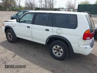 1998 Mitsubishi Montero LS z VIN JA4MT31P1WP032729, wystawiony jako IAAI lot #42040307 z przebiegiem 172 602 mil mil oraz . Historia ofert i sprzedaży dostępna na DreamBid. Obrazek 3.