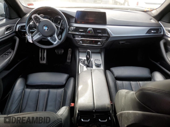 2019 BMW 5 Series 540i xDrive with VIN WBAJE7C59KWW14855, listed as a Copart auction lot 49840104 with 61,705 mi miles and Salvage title. Bid and sale history available at DreamBid. Image 8.