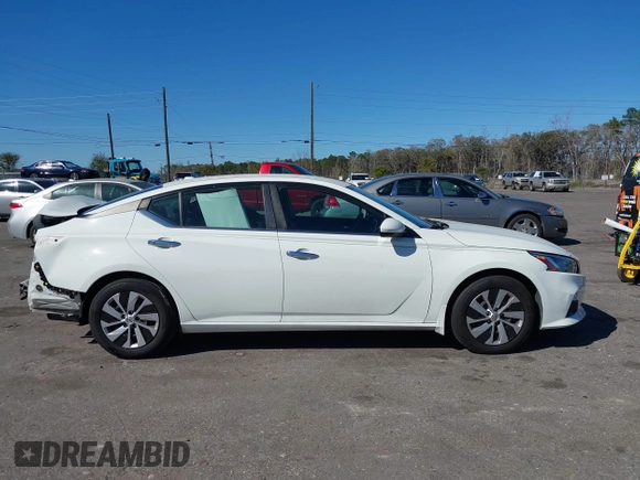 2019 Nissan Altima S with VIN 1N4BL4BV8KC102217, listed as a IAAI auction lot 41726559 with 84,310 mi miles and . Bid and sale history available at carsss.com. Image 14.