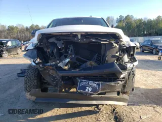 2018 Ram 2500 Tradesman z VIN 3C6UR5CJ1JG336270, wystawiony jako Copart lot #45447455 z przebiegiem Nie podano mil oraz Szkoda całkowita • Salvage title. Historia ofert i sprzedaży dostępna na DreamBid. Obrazek 5.