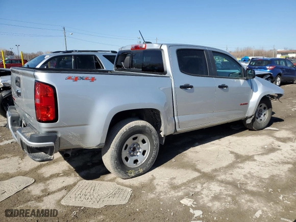 2019 Chevrolet Colorado 4WD LT with VIN 1GCGTCENXK1303618, listed as a Copart auction lot 46494555 with 80,904 mi miles and Salvage Title. Bid and sale history available at carsss.com. Image 3.