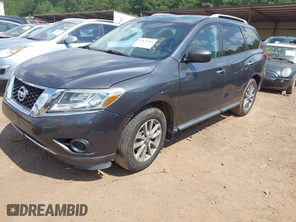 2014 Nissan Pathfinder Platinum with VIN 5N1AR2MN3EC723841, listed as a IAAI auction lot 42621901 with 172,033 mi miles and . Bid and sale history available at DreamBid. Image 2.